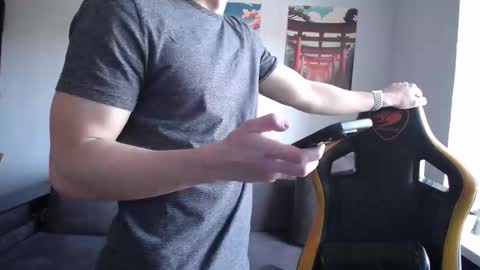 Nick   online show from March 13, 10:40 am