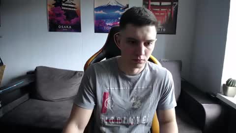 Nick   online show from April 22, 8:32 am