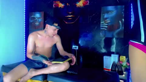David y Daniel online show from July 23, 1:58 am
