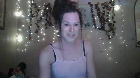 Snapshot of thesillymillie chatting on January 26, 1:31 am sillymillie0 online show from January 26, 1:31 am