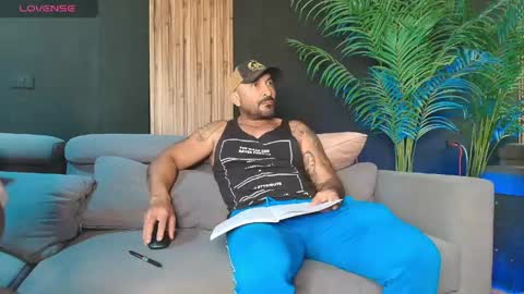 thestraightroom online show from May 4, 12:44 pm