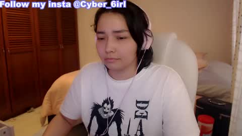 Mai online show from April 25, 1:41 pm