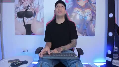 Thiago online show from November 7, 12:07 pm