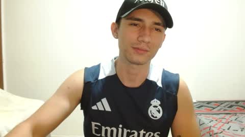 thiago_deseo69 online show from April 30, 1:32 am