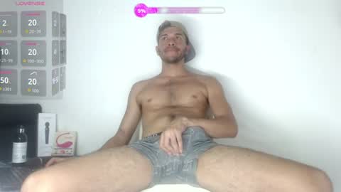 thiago_hairy online show from June 25, 10:37 pm