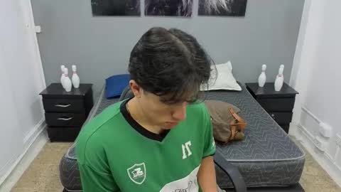 Thiago  online show from March 16, 12:31 pm