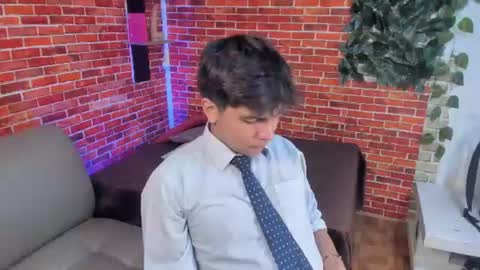 thiago online show from August 8, 2:49 pm