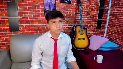 thiago online show from June 16, 1:15 pm