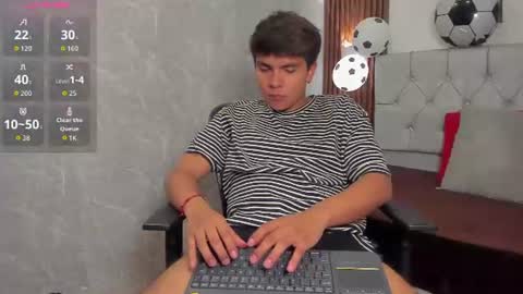 thiago online show from July 10, 8:46 pm