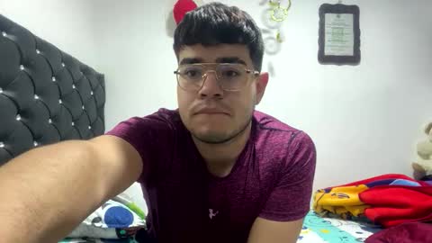 thiago_occonor online show from November 29, 7:10 pm