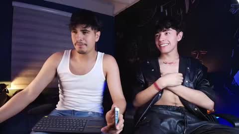 Thiago online show from December 18, 3:24 am