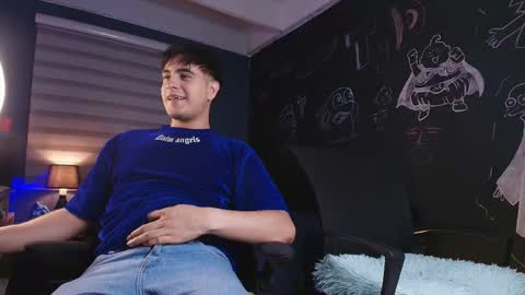 Thiago online show from February 28, 11:31 pm