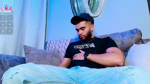 THIAGO online show from February 23, 3:20 am