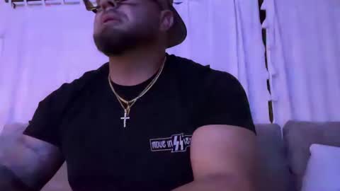 Snapshot of thiccbull12 chatting on September 21, 10:30 am thiccbull12 online show from September 21, 10:30 am