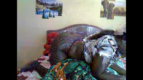 thickassvillageebony online show from November 8, 10:29 am