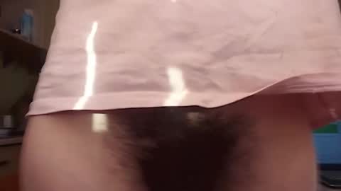 Snapshot of thickforest chatting on January 27, 3:47 am MilkyChoco online show from January 27, 3:47 am