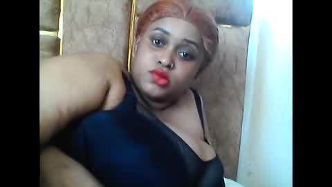 thicky_sandra online show from February 16, 10:24 am