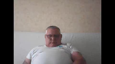 Snapshot of thierrysymp chatting on October 8, 3:40 pm Thierrysymp online show from October 8, 3:40 pm