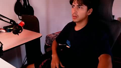 thieves_us online show from January 12, 4:50 pm