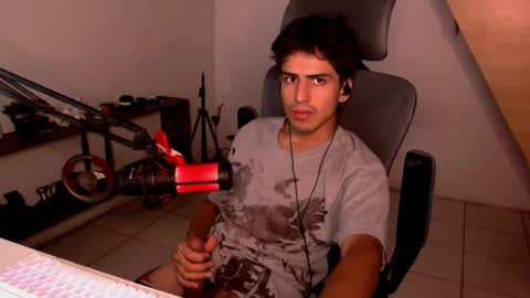 thieves_us online show from December 4, 5:07 am