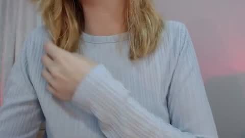 sara online show from July 8, 2:26 am