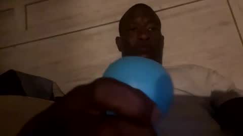 Snapshot of thissideuphauling818 chatting on October 31, 7:42 am thissideuphauling818 online show from October 31, 7:42 am