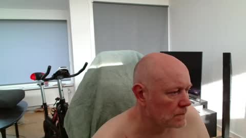 thomas806035 online show from July 12, 5:43 am