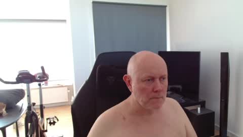 thomas806035 online show from July 9, 2:21 pm