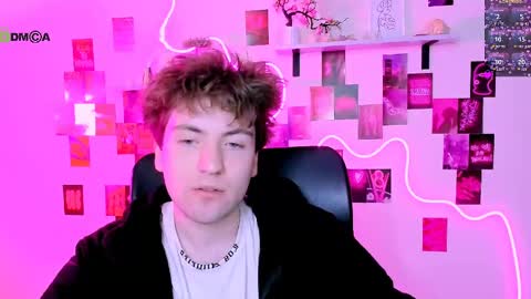 Thomas online show from May 1, 6:57 pm