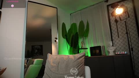 Thomas Falcon online show from March 10, 12:26 am