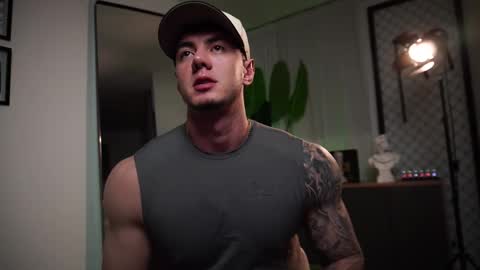 Thomas Falcon online show from March 15, 2:16 am