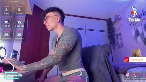 Thomas Grey online show from October 20, 11:04 am