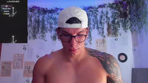 Thomas Grey online show from February 26, 3:43 pm