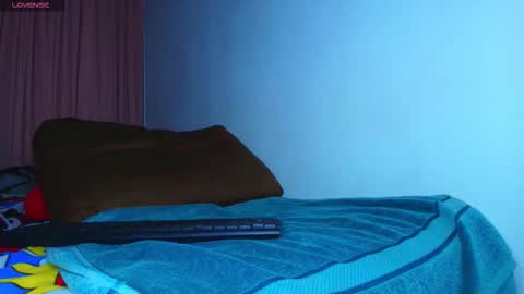 thomas_ks11 online show from September 22, 5:22 am