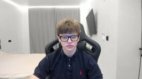 Tomas online show from April 29, 4:12 pm