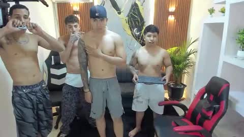 thomson_hot01 online show from April 24, 5:20 am