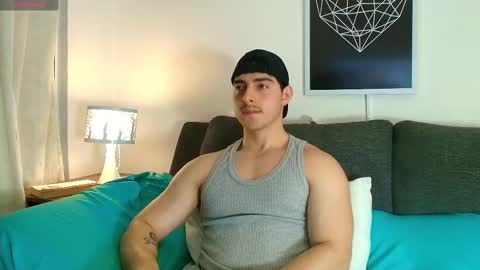 thomylov online show from September 10, 4:24 am