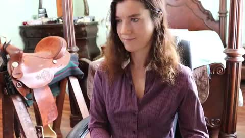 ThornburyRose online show from February 19, 7:16 pm