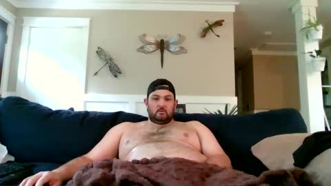 Make me explode please... online show from May 6, 5:19 pm