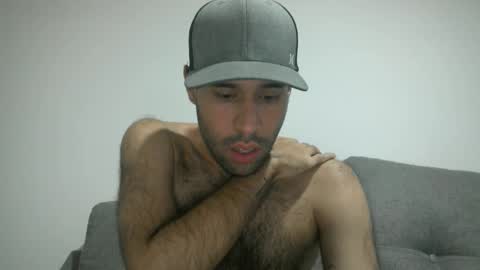 Snapshot of throwawayyourgun chatting on January 26, 3:03 pm Luka online show from January 26, 3:03 pm