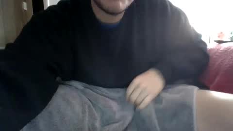 thssguy32 online show from January 29, 7:00 pm