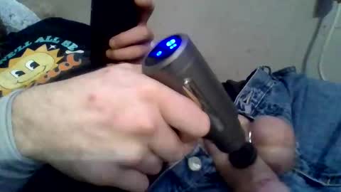 thunder8u42 online show from October 25, 10:58 am