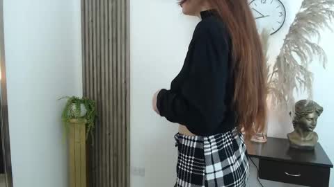 LIA online show from April 27, 1:52 pm