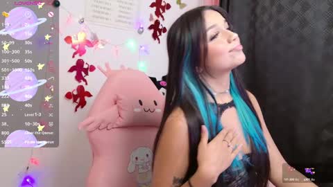 Snapshot of tianale chatting on March 4, 12:18 am Tiana Le online show from March 4, 12:18 am