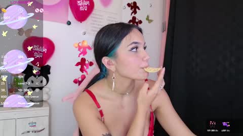 Snapshot of tianale chatting on February 27, 7:30 am Tiana Le online show from February 27, 7:30 am