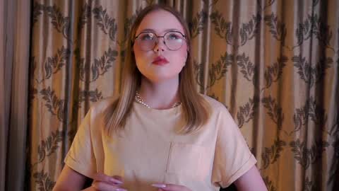 Jane online show from March 31, 3:45 pm