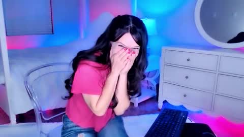 ticketshow online show from March 6, 2:54 am