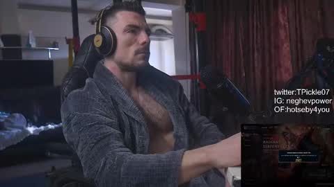 tickle_my_pickle07 online show from March 4, 6:15 am