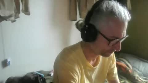 tiddles12345 online show from June 15, 6:11 pm