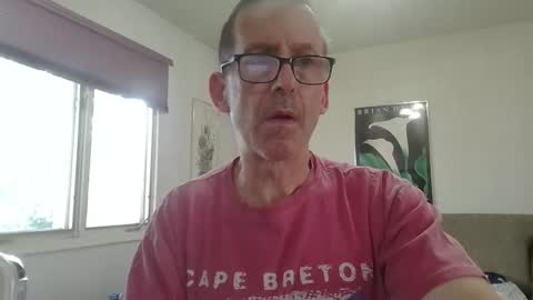 JustMe online show from April 23, 3:57 pm